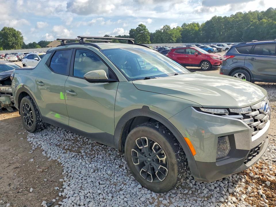 2023 Hyundai Santa Cruz SEL Premium