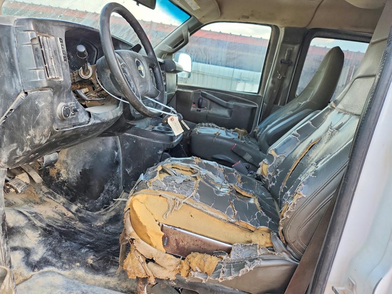 2020 Chevrolet Express G3500 LS