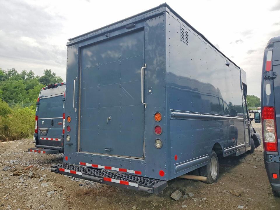 2021 Ford Transit Delivery Truck