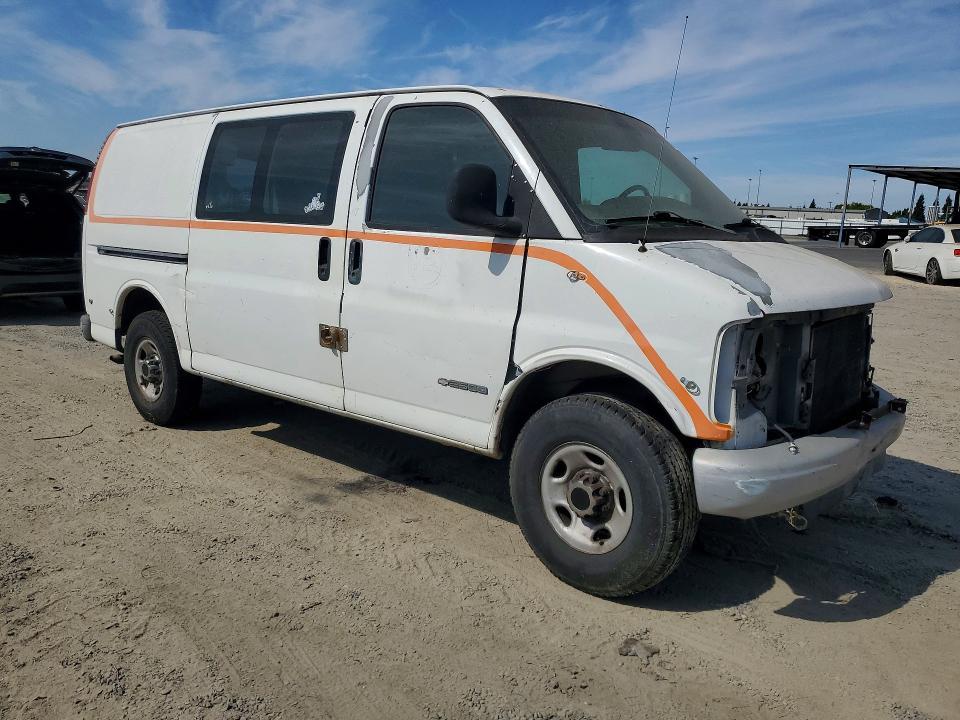 2002 Chevrolet Express G2500 Delivery Van