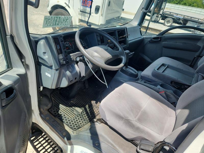2019 Isuzu NPR HD BOX Truck