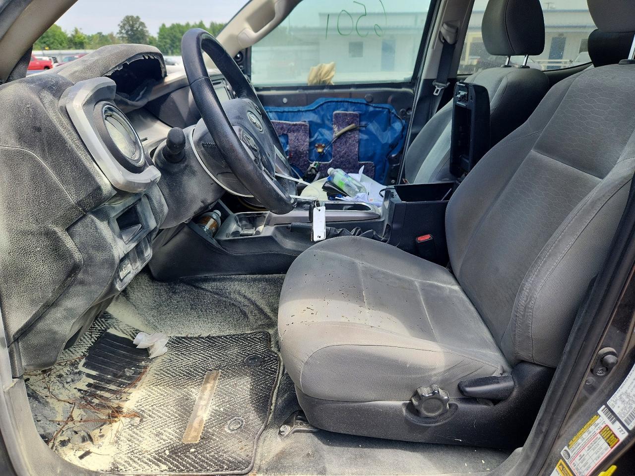 2017 Toyota Tacoma SR5 V6