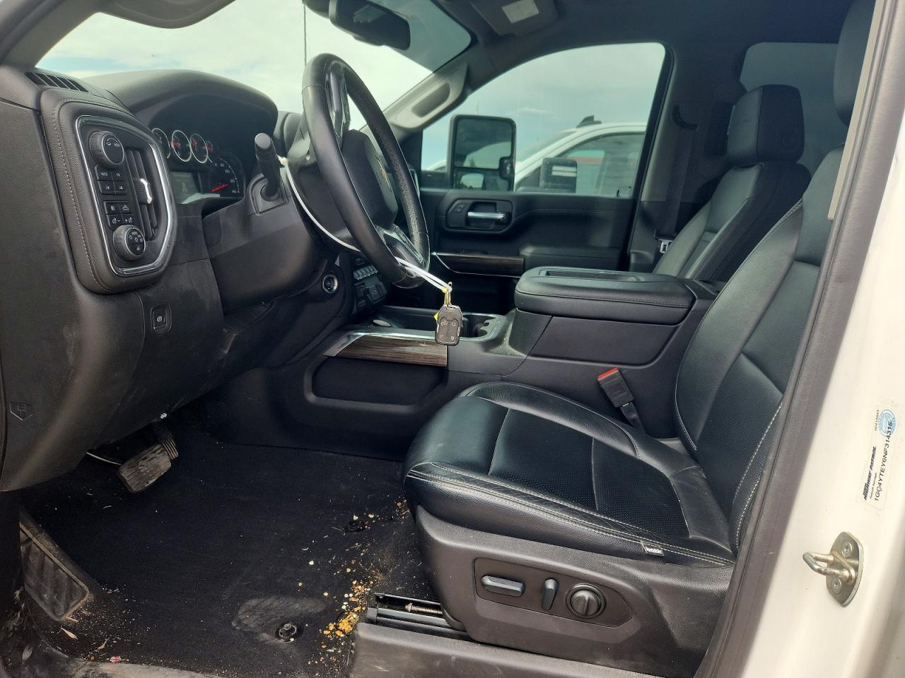 2022 Chevrolet Silverado K3500 LT