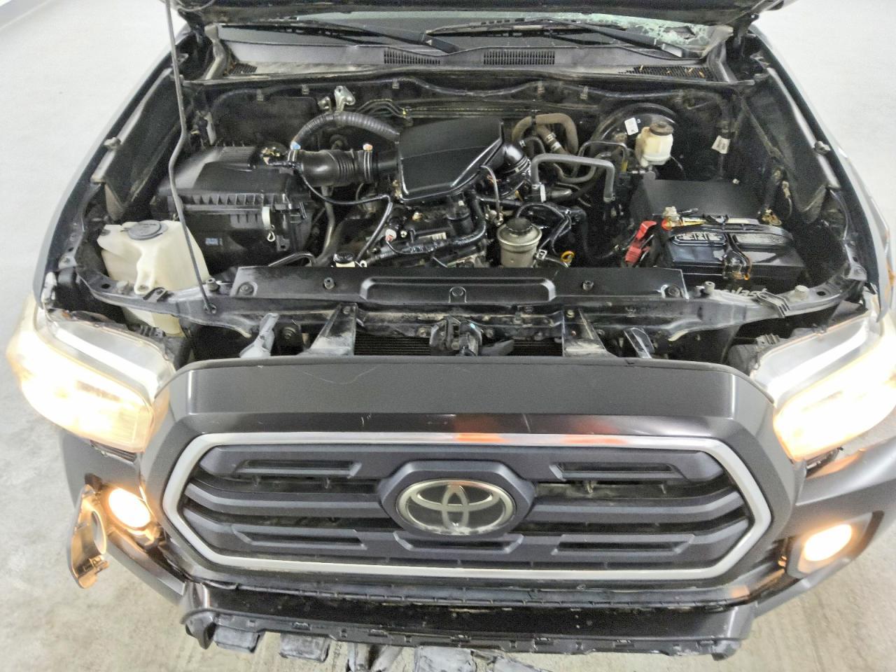 2018 Toyota Tacoma SR5