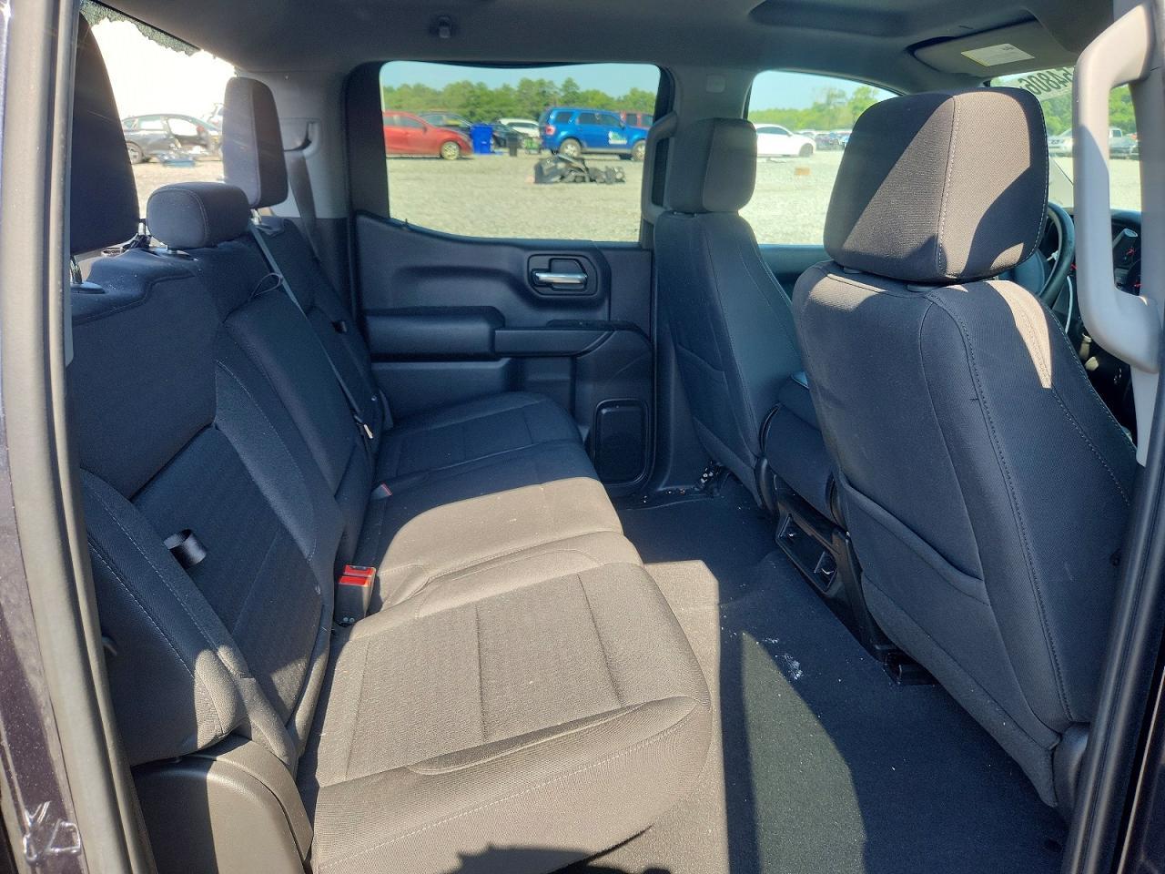 2023 Chevrolet Silverado C1500 Custom