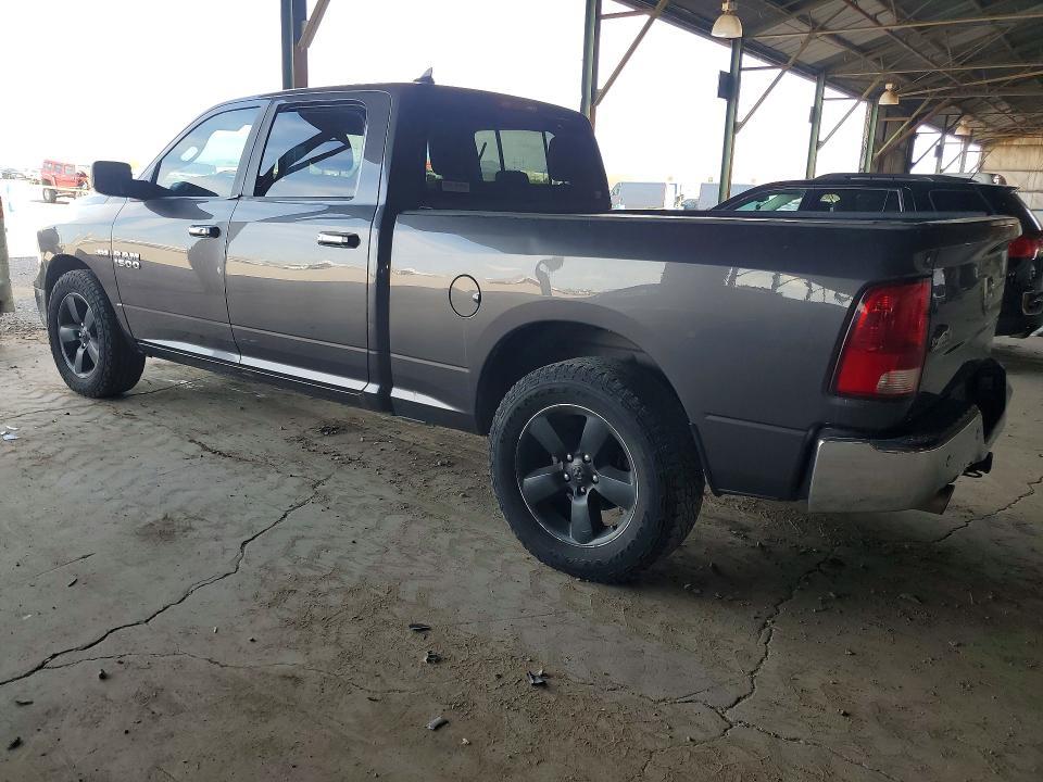 2015 Dodge RAM 1500 SLT