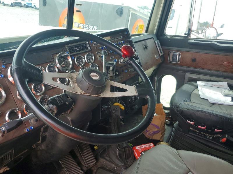 1997 Peterbilt 379