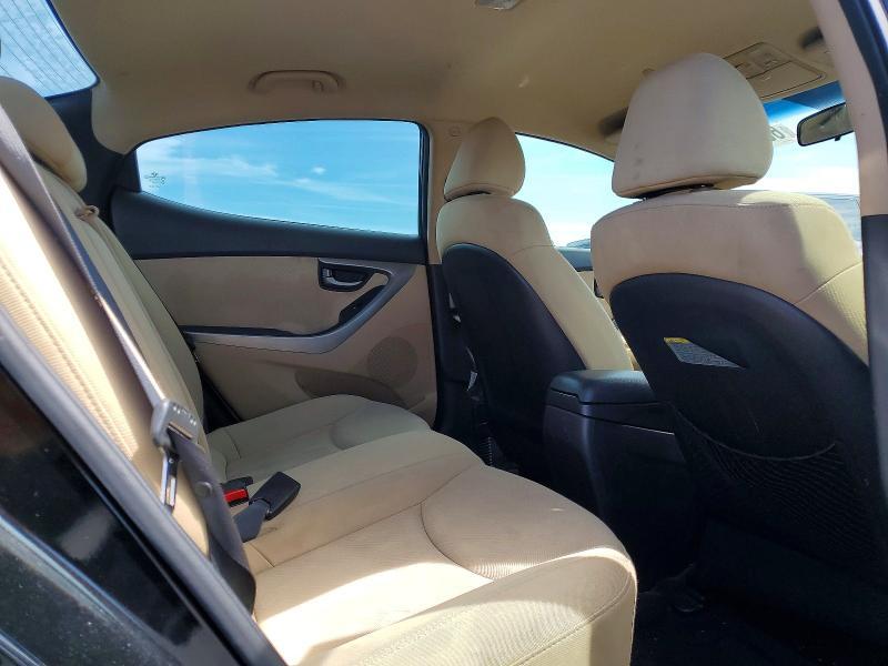2012 Hyundai Elantra gls