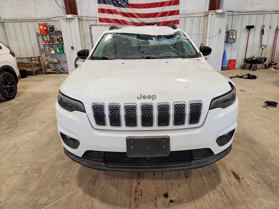 2022 Jeep Cherokee Latitude LUX