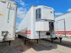 2000 Utility Tr 2000 Utility Refrigerated Van Trailer