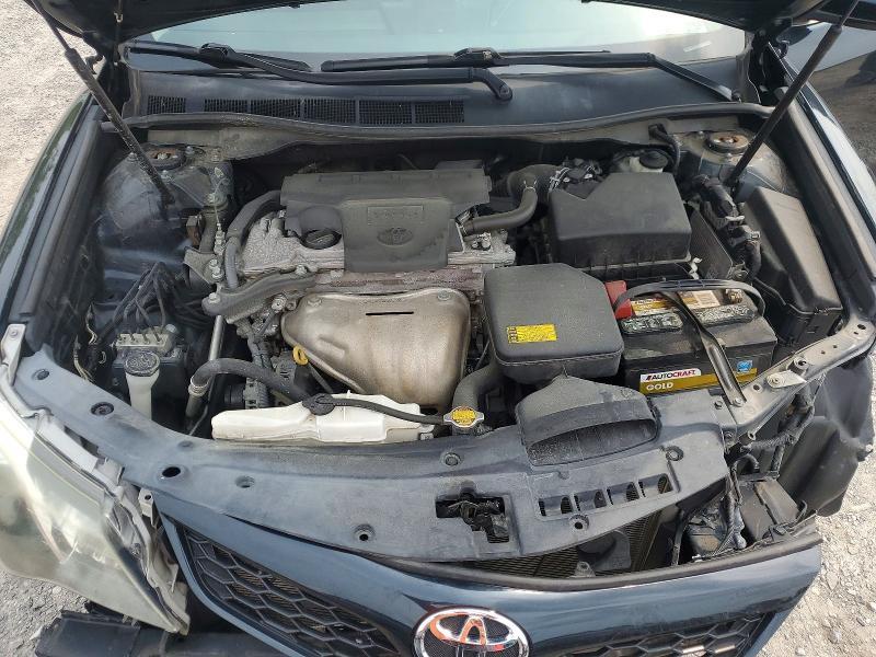 2014 Toyota Camry SE