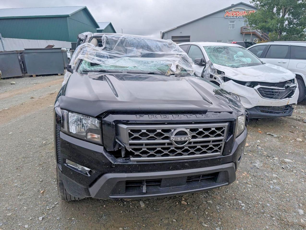 2022 Nissan Frontier sv