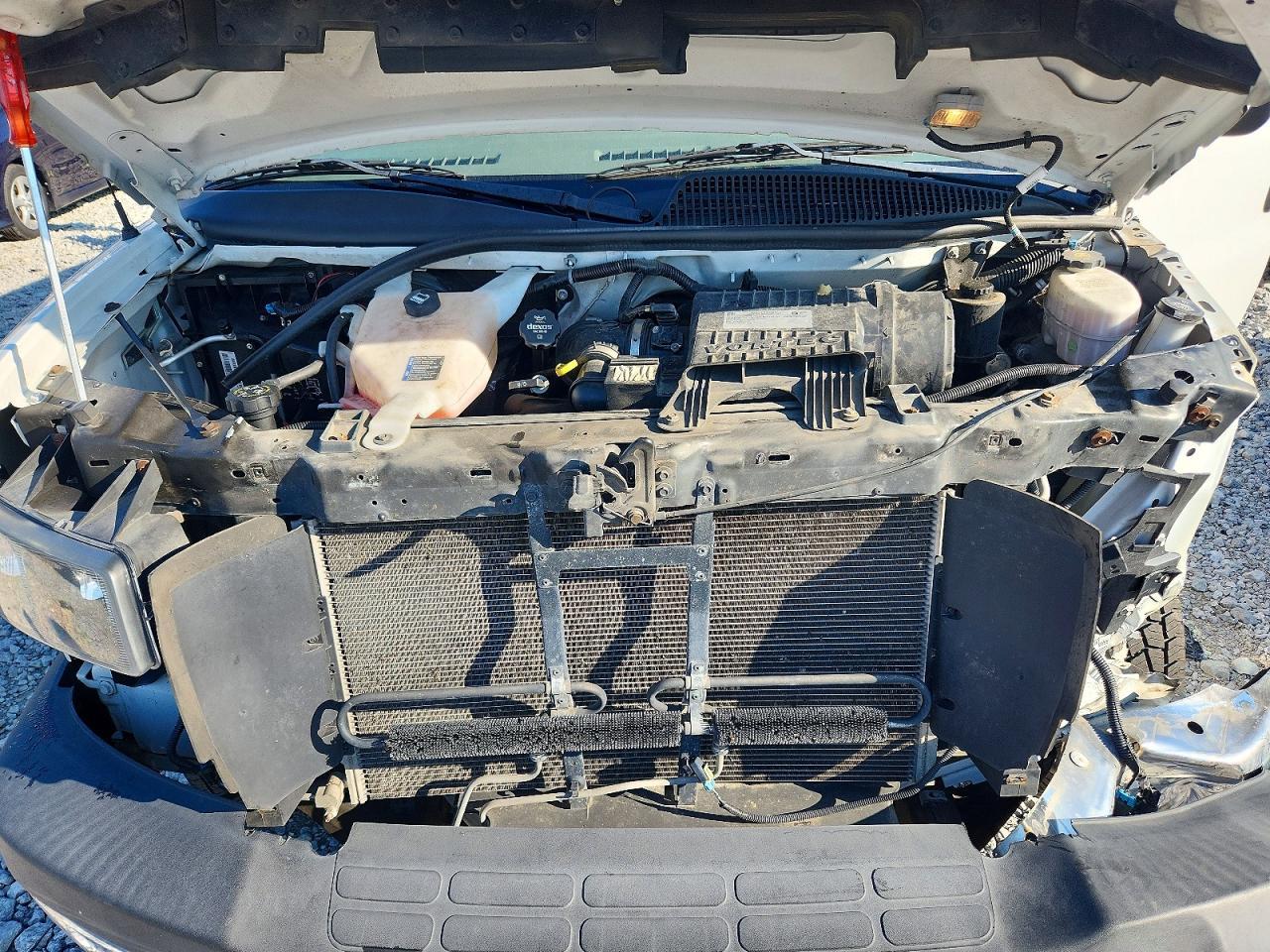 2019 Chev Express CA