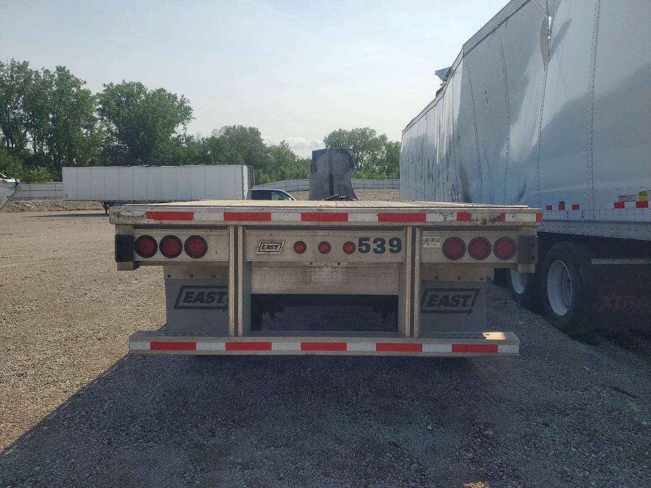 2025 East Manufacturing Flatbed Trailer