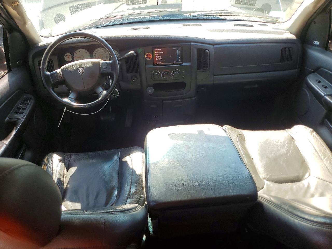 2004 Dodge RAM 1500 ST