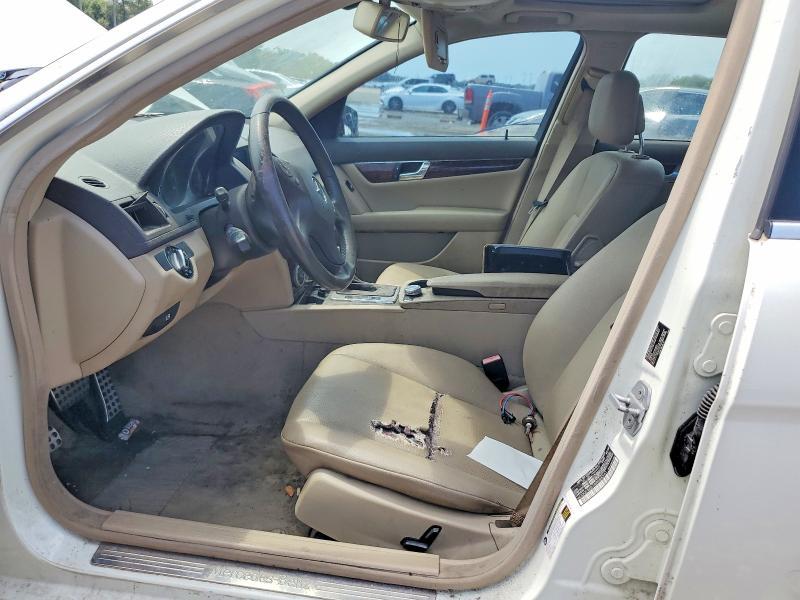 2010 Mercedes-Benz C300