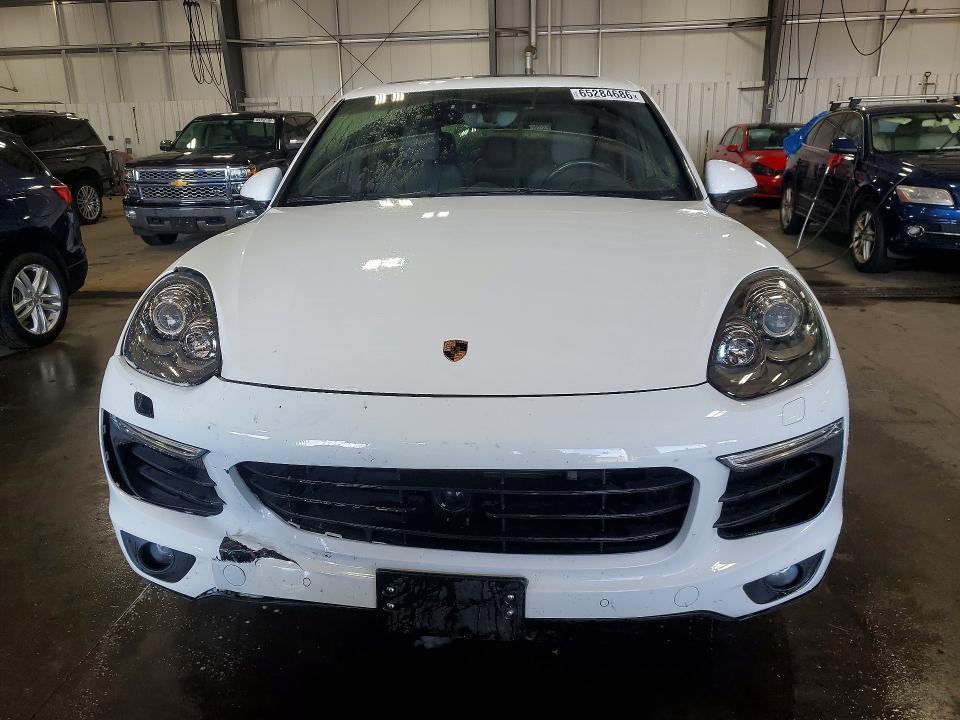 2017 Porsche Cayenne se Hybrid Platinum