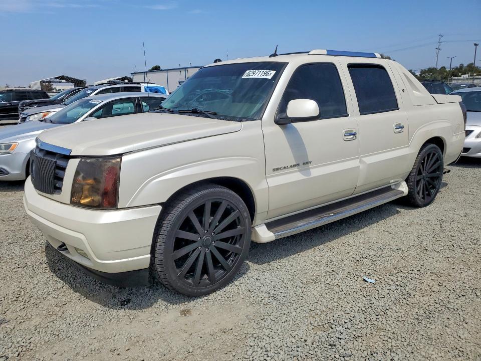 2004 Cadillac Escalade EXT