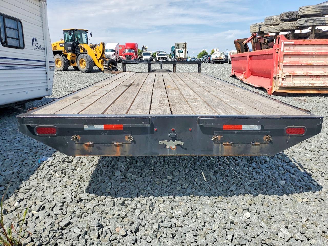 2026 Interstate IBDO10220TA3 Flatbed Trailer