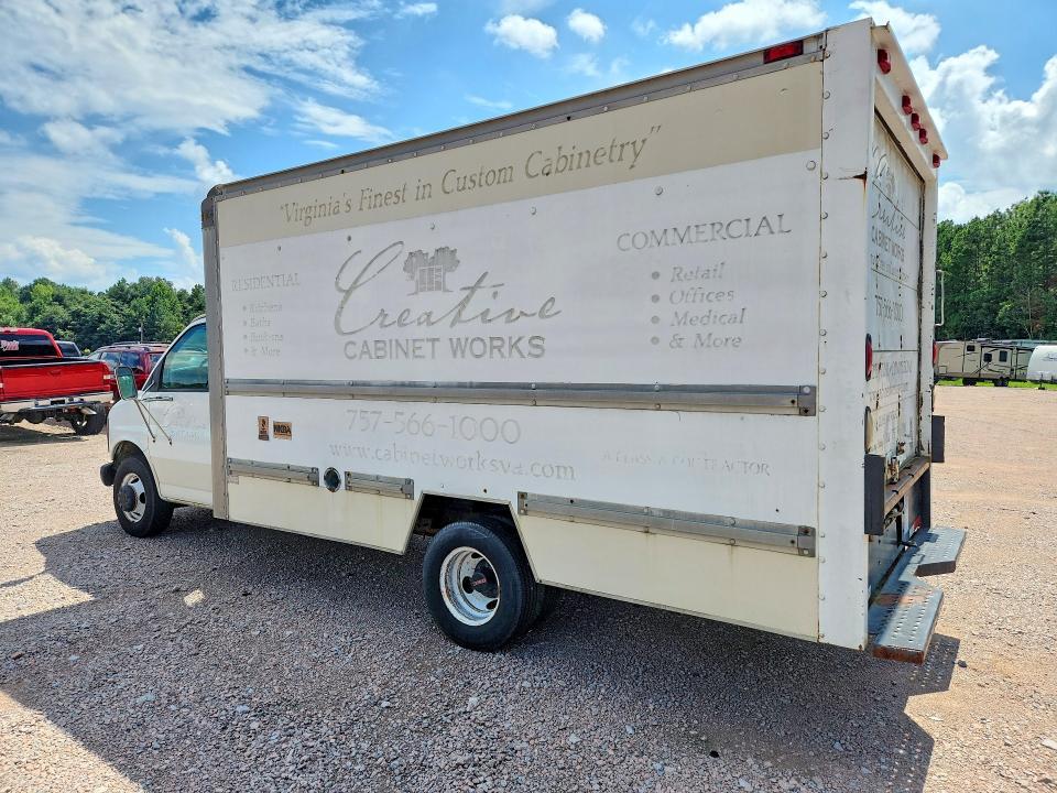 1999 GMC Savana BOX Truck