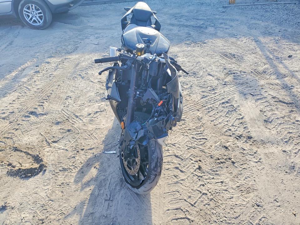 2025 Cf Moto 675SS