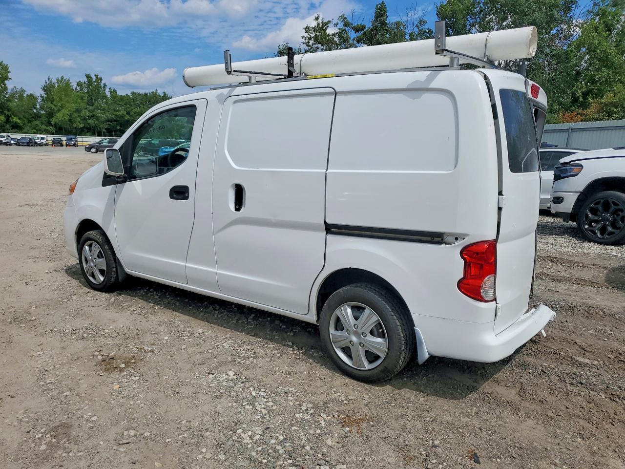 2020 Nissan NV200 SV
