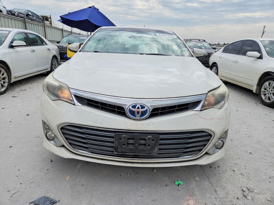 2015 Toyota Avalon Hybrid XLE Touring