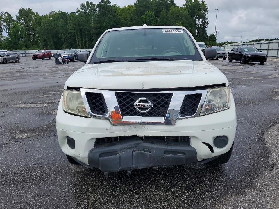 2015 Nissan Frontier SV