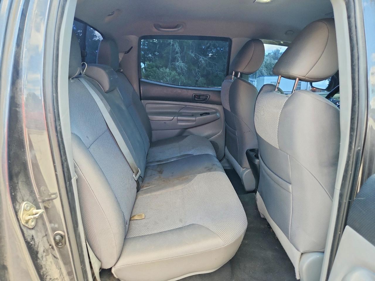 2015 Toyota Tacoma V6