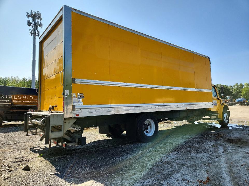 2018 Freightliner M2 106 MED-BOX Truck