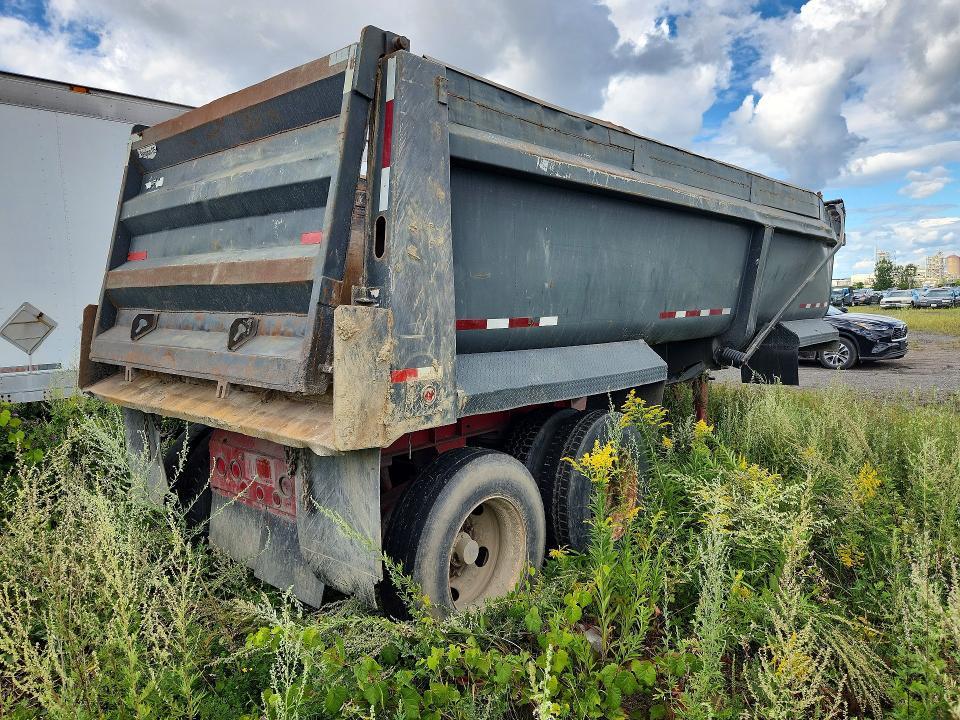 2001 Midland MG28SK2400 END Dump Trailer