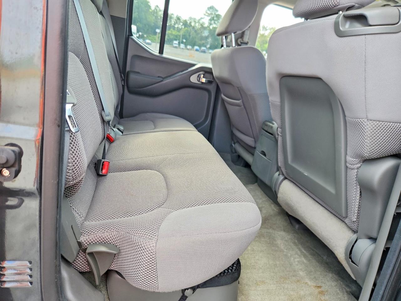2012 Nissan Frontier S