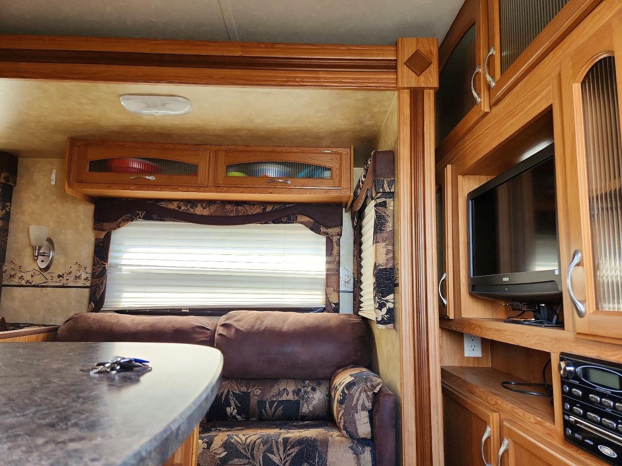 2010 Jayco O Eagle Camper