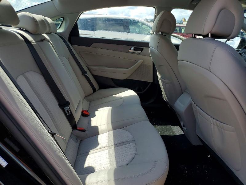 2017 Hyundai Sonata Hybrid SE