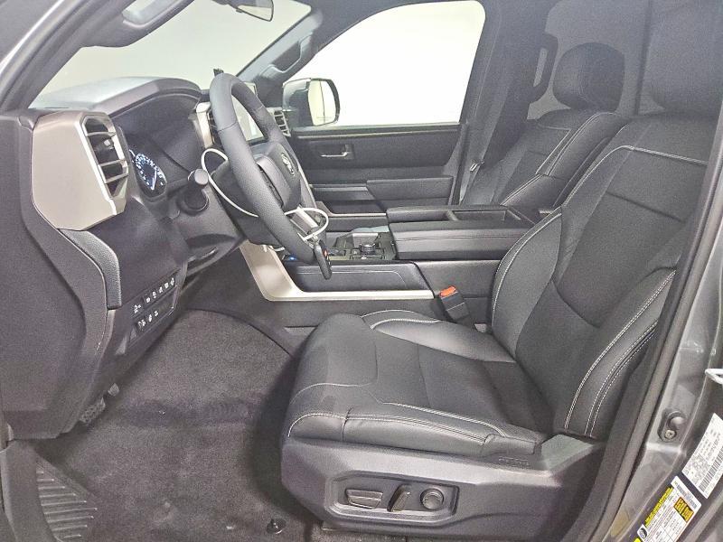 2026 Toyota Tundra Crewmax SR5