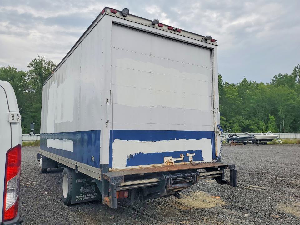 2006 Ford Low Cab Forward BOX Truck