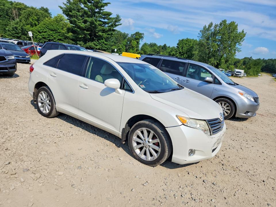 2011 Toyota Venza awd 4cyl