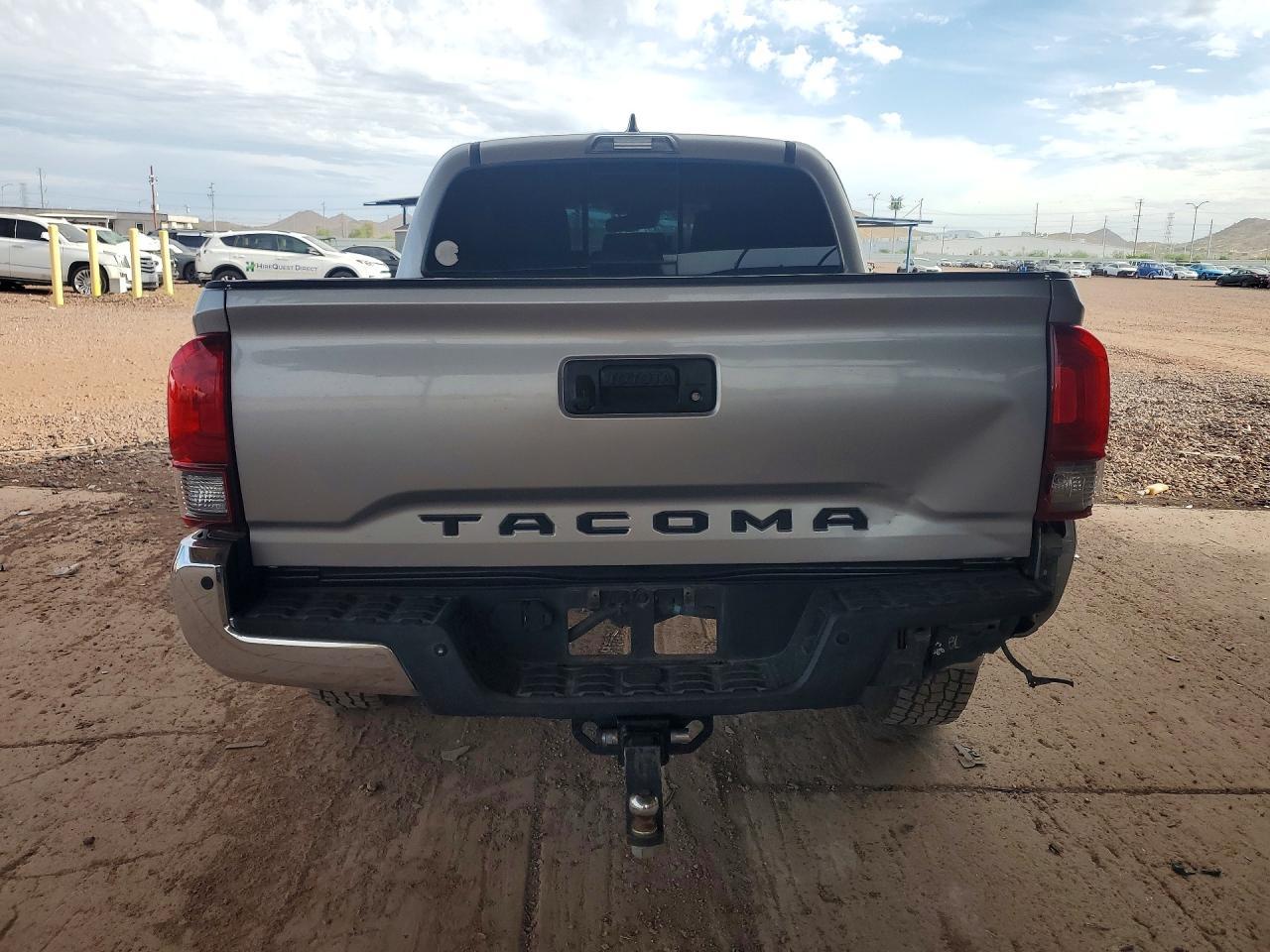 2018 Toyota Tacoma SR5 V6