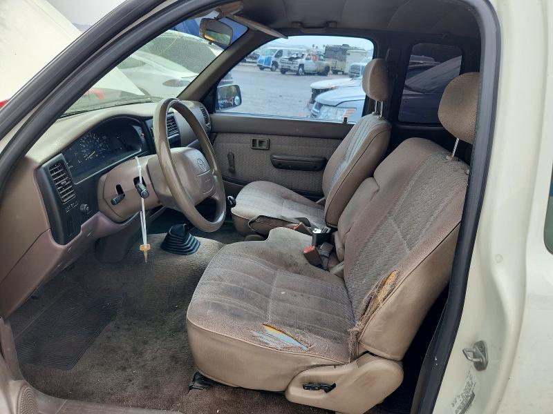 1995 Toyota Tacoma Base