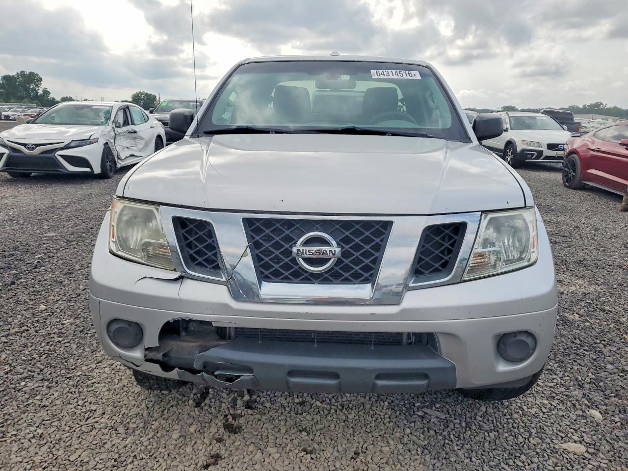 2012 Nissan Frontier S