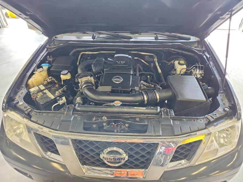 2013 Nissan Frontier SV V6