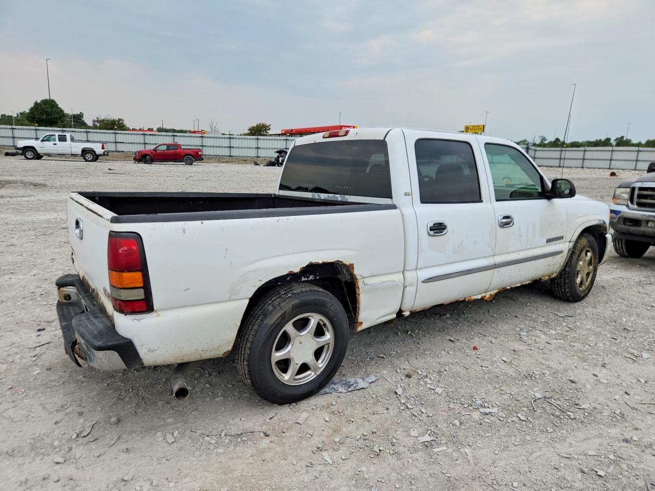 2005 GMC New Sierra C1500