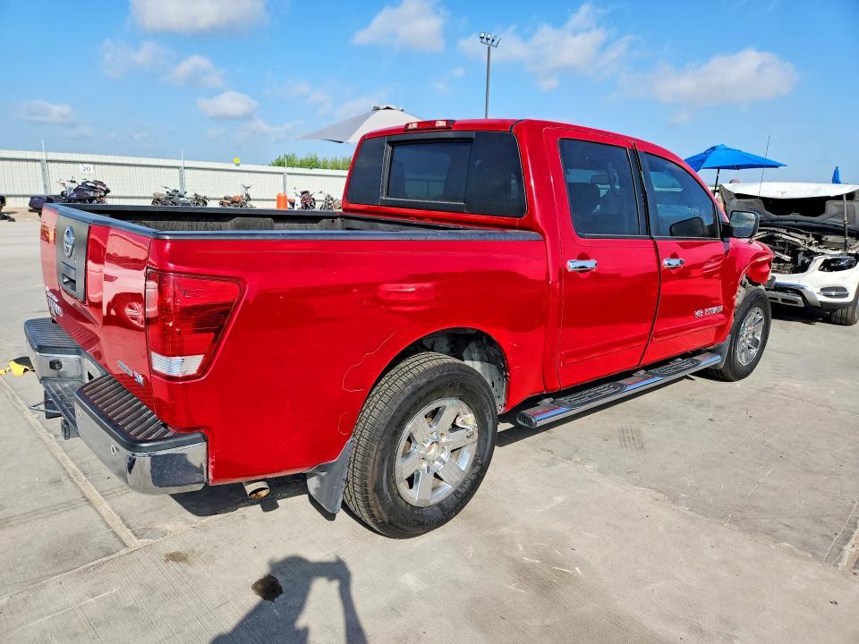 2012 Nissan Titan SV