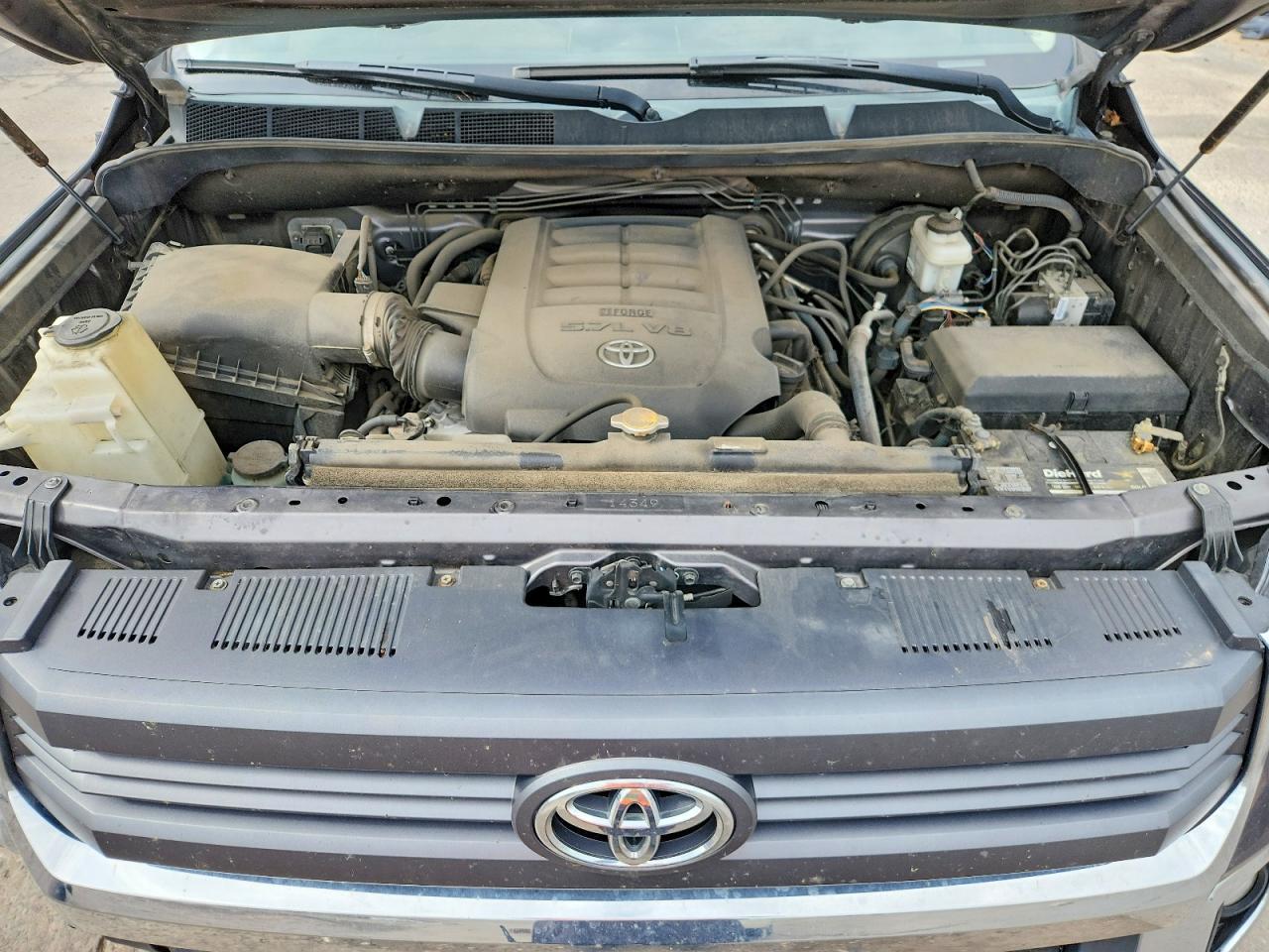 2015 Toyota Tundra SR5