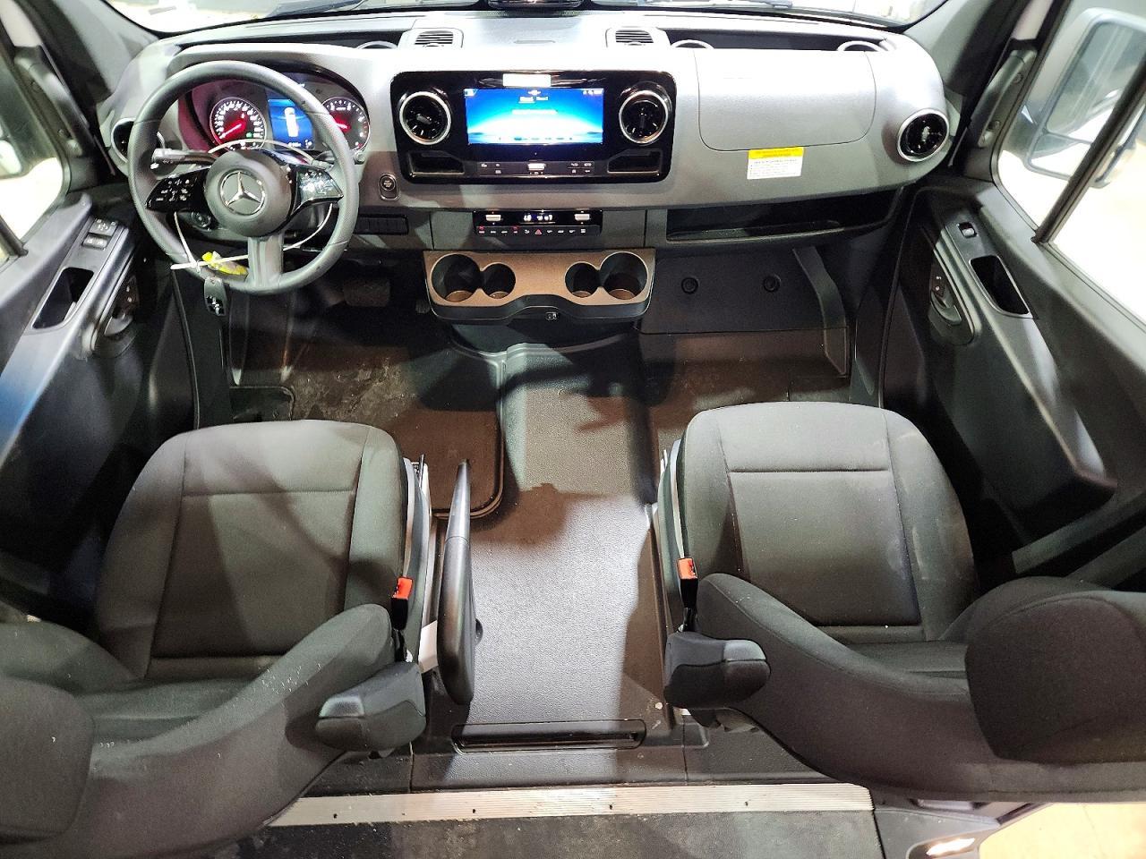 2026 Mercedes-Benz Sprinter 2500
