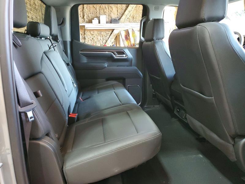 2026 GMC Sierra K1500 SLT