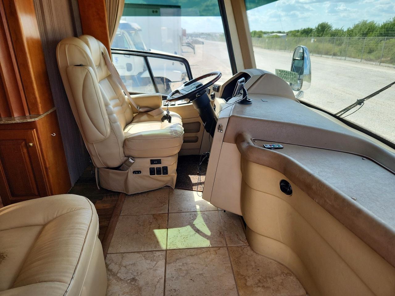 2006 Country Coach Motorhome 2006 Country Coach RV