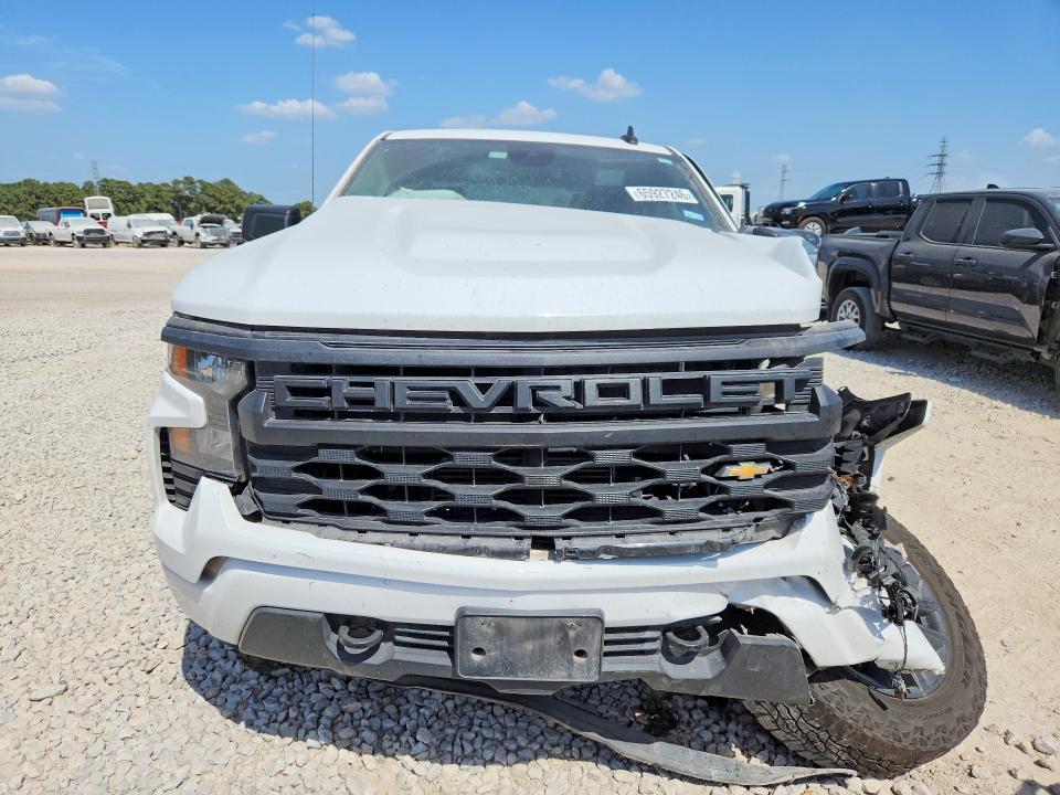 2022 Chevrolet Silverado K1500 Custom