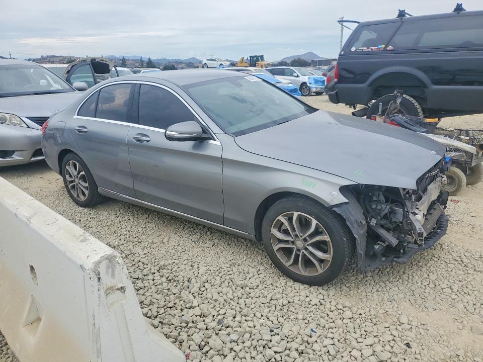 2015 Mercedes-Benz C300