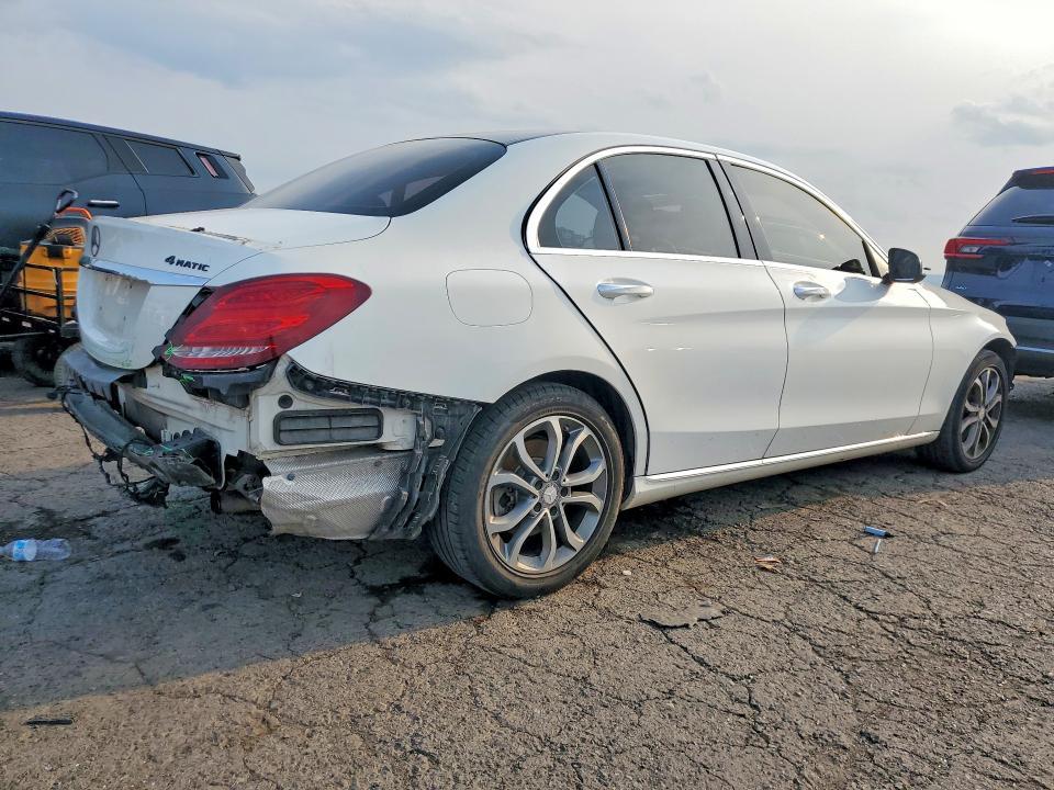2015 Mercedes-Benz C 300 4matic